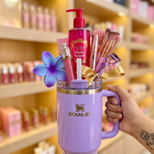 Ramo de Maquillaje + Vaso Stanley